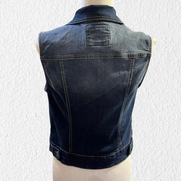 MUDD Vest Juniors Dark/Medium Wash Denim Distressed Size Medium Western Boho - Picture 2 of 10